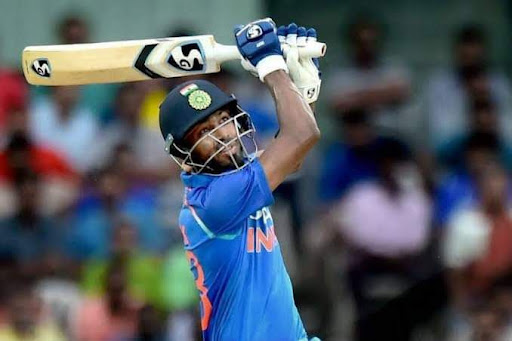 পাকিস্তানকে হারিয়ে কাকে মনে পড়ে আবেগাপ্লুত হার্দিক?