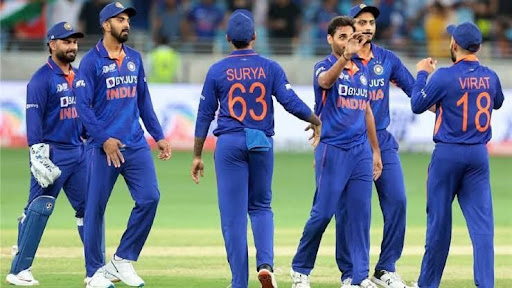Berapa banyak uang yang akan diperoleh Rohit - Kohli dari Piala Dunia