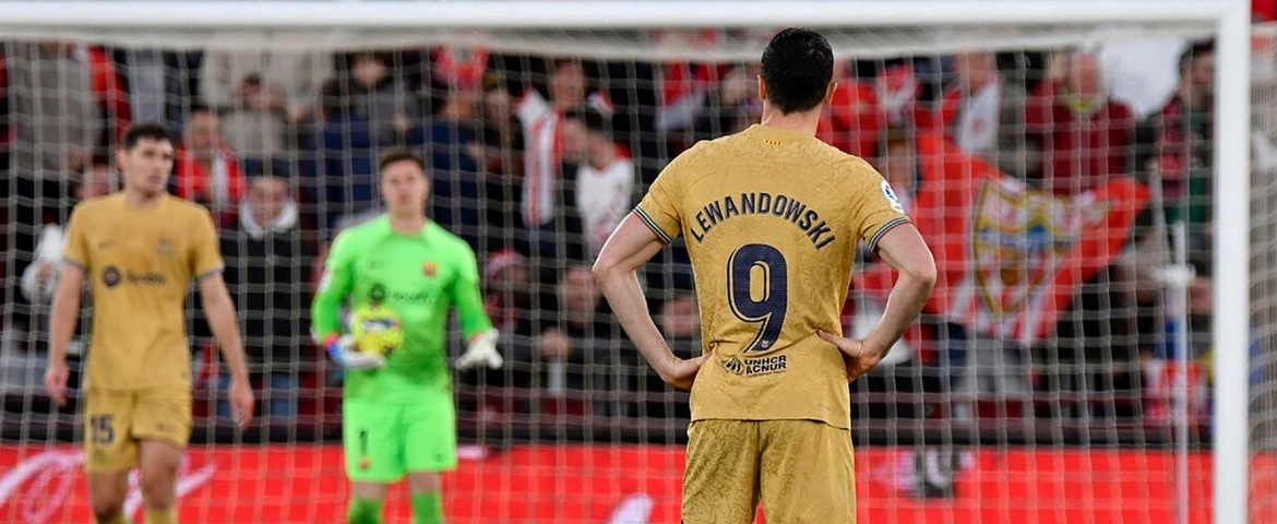Things are not looking good for FC Barcelona 1 Robert Lewandowski FC Barcelona